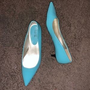 Sam & Libby kitty heels